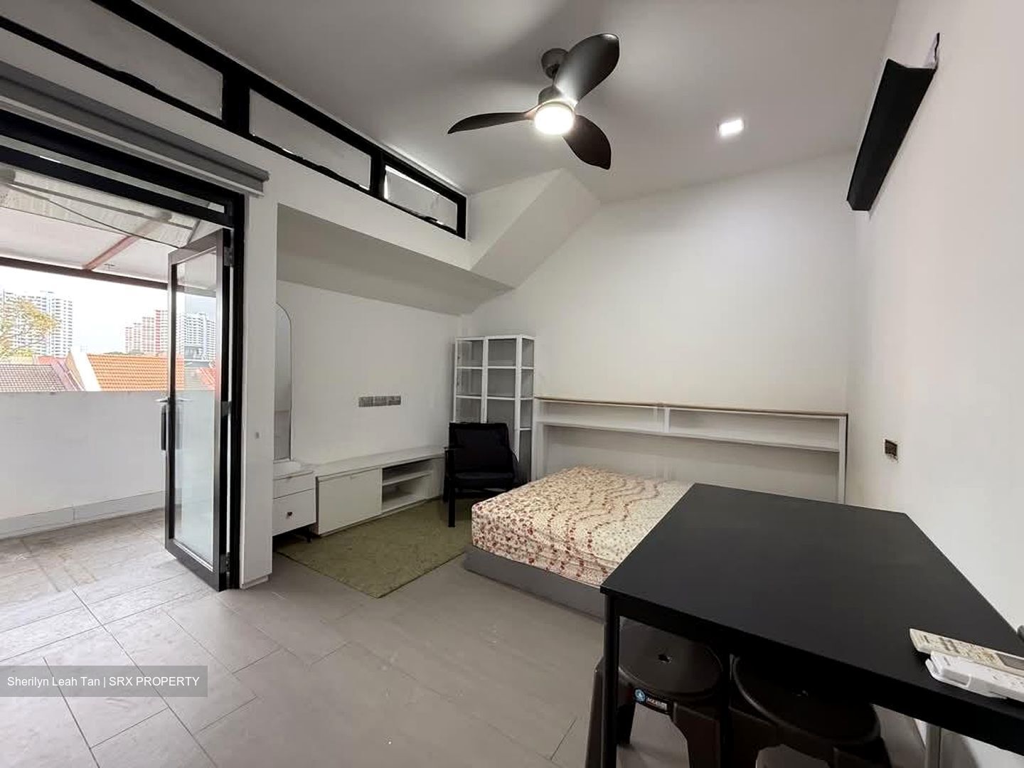 Frankel Estate (D15), Terrace #553797231